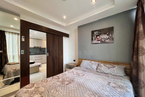 Apartamento de 2 dormitorios en Pattaya, Tailandia № 101476 - foto 8