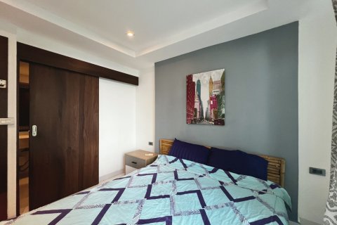 Apartamento de 2 dormitorios en Pattaya, Tailandia № 101476 - foto 14
