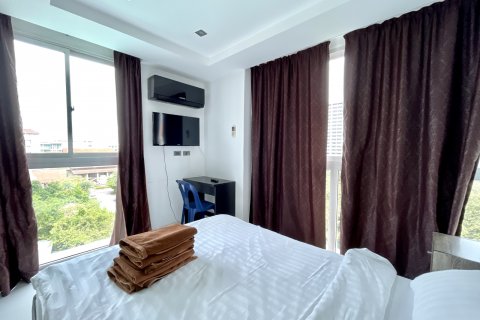 Apartamento de 2 dormitorios en Pattaya, Tailandia № 101475 - foto 14
