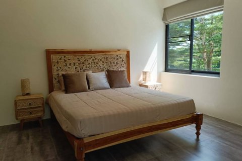 Chalet de 3 dormitorios en Phuket, Tailandia № 125898 - foto 9