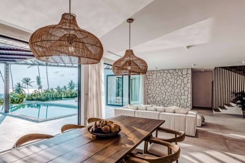 Chalet de 3 dormitorios en Surat Thani, Tailandia № 125893 - foto 5