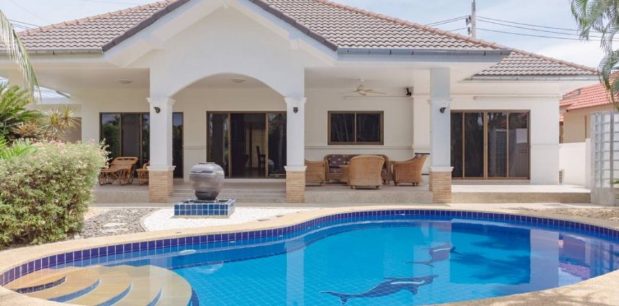 Chalet de 3 dormitorios en Cha-am, Tailandia № 125892