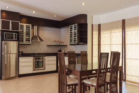 Chalet de 3 dormitorios en Cha-am, Tailandia № 125892 - foto 7