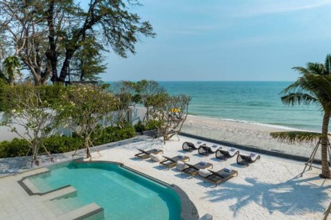 Condominio de 1 dormitorio en Hua Hin, Tailandia № 125895 - foto 2