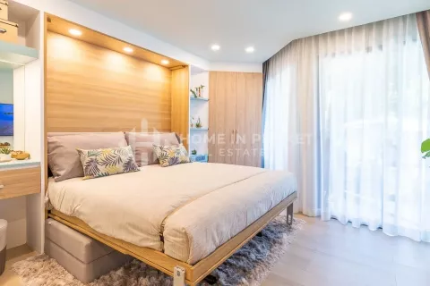 Studio in the Condo in Phuket, Thailand № 131003