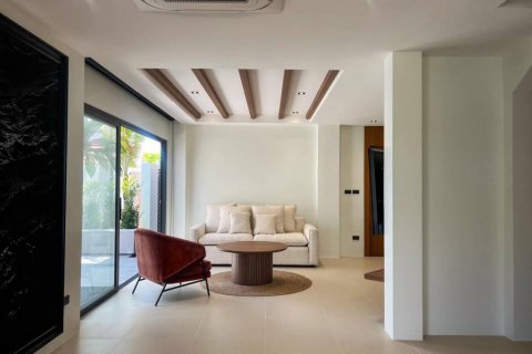 Chalet de 3 dormitorios en Phuket, Tailandia № 124781 - foto 10