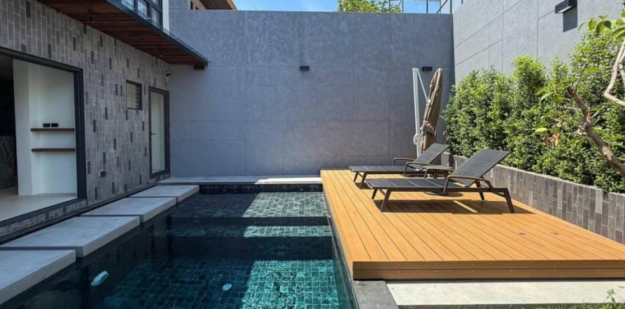 Chalet de 3 dormitorios en Phuket, Tailandia № 124781