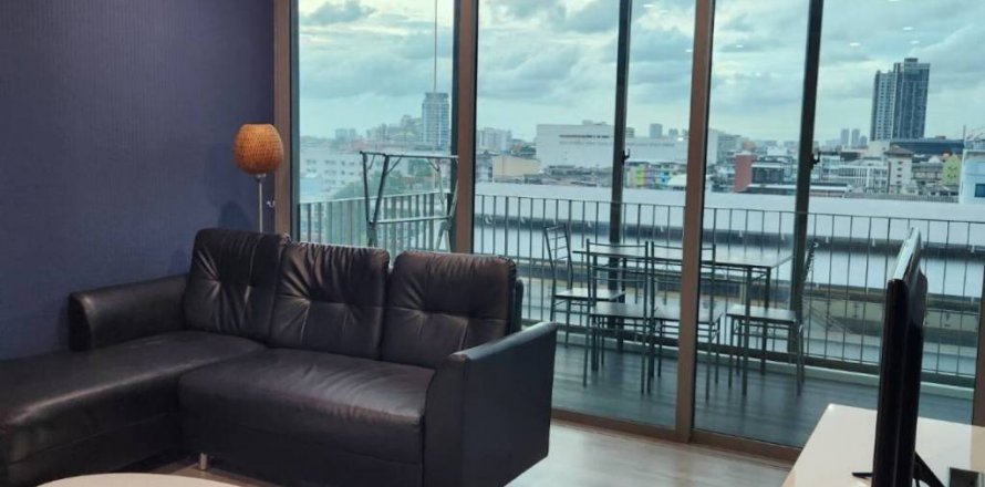 Condominio de 2 dormitorios en Khlong San, Bangkok, Tailandia № 124785