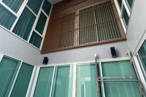 Reihenhaus in Bangkok, Thailand 2 Schlafzimmer № 82166 - Foto 3