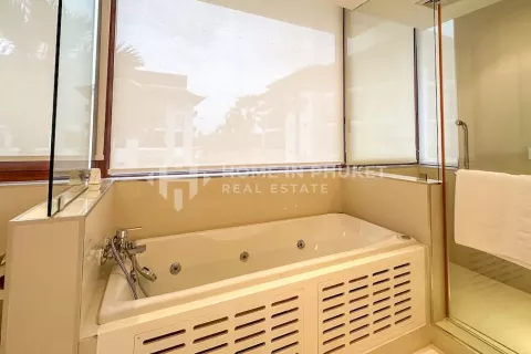 Condominio de 2 dormitorios en Phuket, Tailandia № 131624 - foto 12