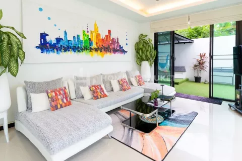 Casa de 3 dormitorios en Rawai, Tailandia № 131623 - foto 9