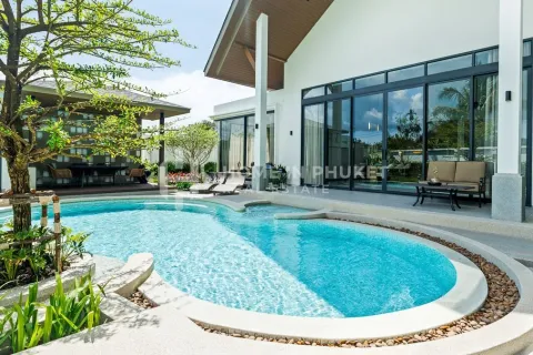 Casa de 3 dormitorios en Phuket, Tailandia № 131868 - foto 3
