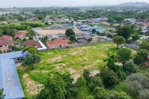 Terreno en Pattaya, Tailandia № 132854 - foto 2