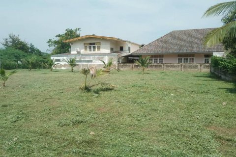 Terreno en Hua Hin, Tailandia № 132850 - foto 3