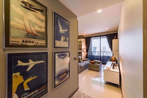 Condominio de 2 dormitorios en Bang Rak, Bangkok, Tailandia № 76882 - foto 3