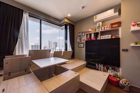 Condominio de 2 dormitorios en Bang Rak, Bangkok, Tailandia № 76882 - foto 8