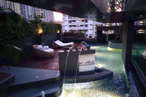 Condominio de 2 dormitorios en Watthana, Bangkok, Tailandia № 76955 - foto 11