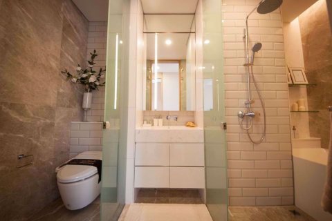 Condominio de 1 dormitorio en Khlong Toei, Bangkok, Tailandia № 76859 - foto 5