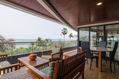 Condominio de 2 dormitorios en Bang Lamung, Tailandia № 123477 - foto 7