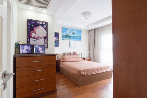 Condominio de 2 dormitorios en Bang Lamung, Tailandia № 123477 - foto 8