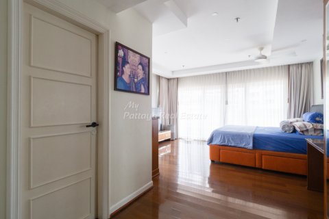 Condominio de 2 dormitorios en Bang Lamung, Tailandia № 123477 - foto 12