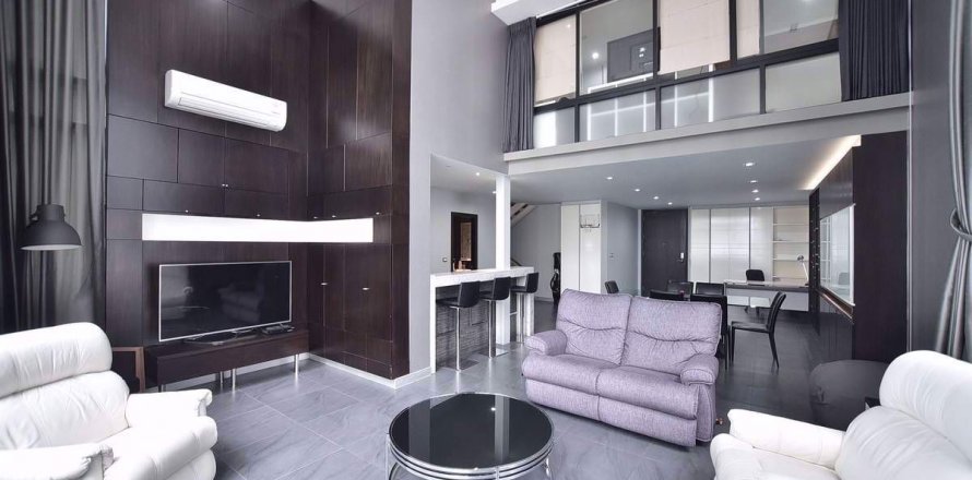 Dúplex de 3 dormitorios en The Emporio Place, Bangkok, Tailandia № 78070