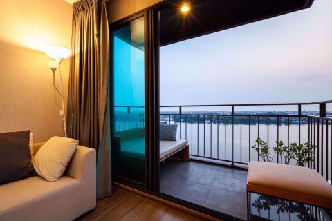 Condominio de 2 dormitorios en Yan Nawa, Bangkok, Tailandia № 76522 - foto 16
