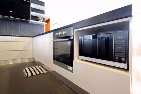 Condominio de 3 dormitorios en Khlong Toei, Bangkok, Tailandia № 76507 - foto 7