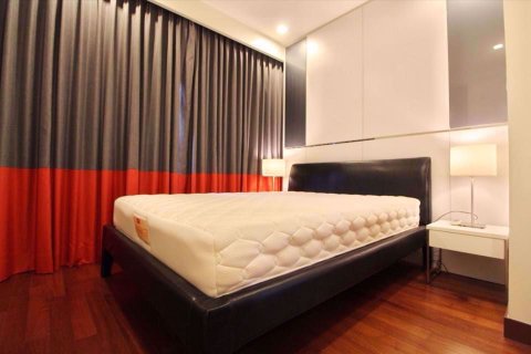 Condominio de 3 dormitorios en Khlong Toei, Bangkok, Tailandia № 76507 - foto 18