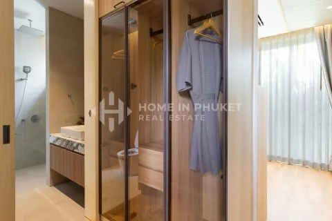 Casa de 4 dormitorios en Phuket, Tailandia № 131803 - foto 25