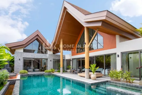บ้านในภูเก็ต, ประเทศไทย 4 ห้องนอน № 131805