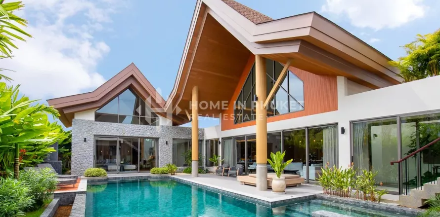 Casa de 4 dormitorios en Phuket, Tailandia № 131805