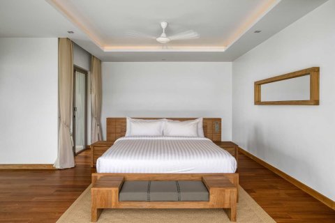 Casa de 5 dormitorios en Bang Tao, Tailandia № 101934 - foto 19