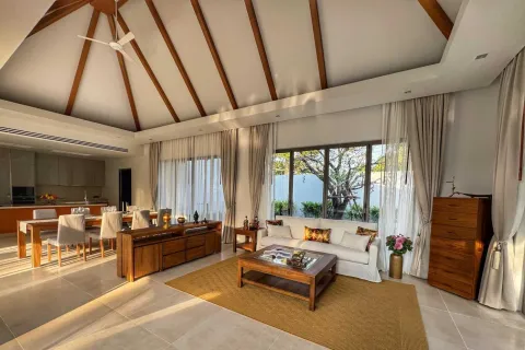 Casa de 5 dormitorios en Bang Tao, Tailandia № 101934 - foto 3