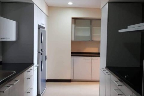 คอนโดมิเนียมในปทุมวัน, กรุงเทพฯ, ประเทศไทย, 4 ห้องนอน № 123725 - รูปถ่าย 5