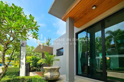 Casa de 3 dormitorios en Nai Harn Beach, Tailandia № 131642 - foto 25