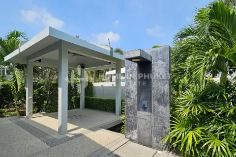 Casa de 3 dormitorios en Nai Harn Beach, Tailandia № 131642 - foto 24