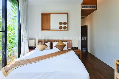 Casa de 3 dormitorios en Nai Harn Beach, Tailandia № 131642 - foto 17