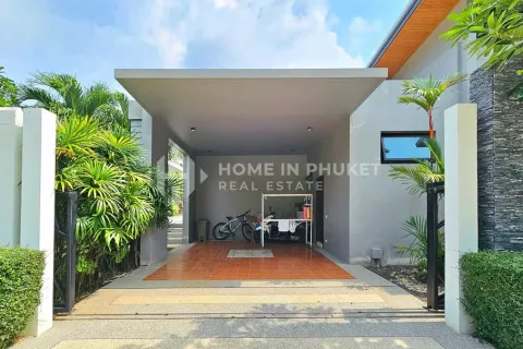 Casa de 3 dormitorios en Nai Harn Beach, Tailandia № 131642 - foto 26