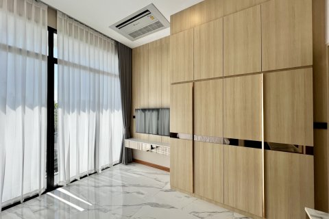 Reihenhaus in Pattaya, Thailand 4 Schlafzimmer № 104633 - Foto 22