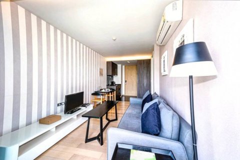 Condominio de 1 dormitorio en Bangkok, Tailandia № 126651 - foto 2