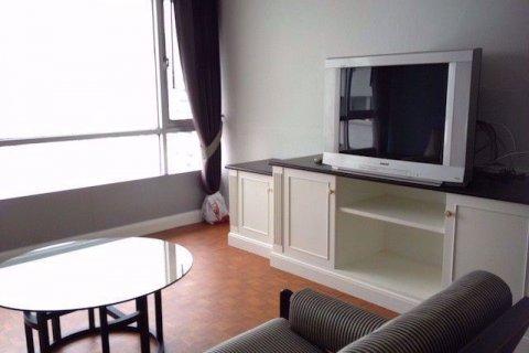 Condominio de 2 dormitorios en Watthana, Bangkok, Tailandia № 76136 - foto 3