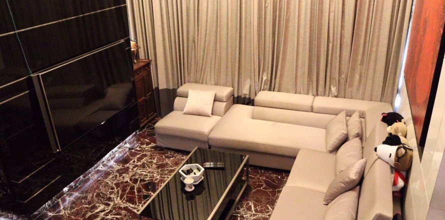 Dúplex de 3 dormitorios en Watthana, Bangkok, Tailandia № 76138