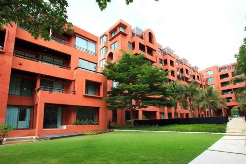 Condominio de 2 dormitorios en Hua Hin, Tailandia № 125972 - foto 3