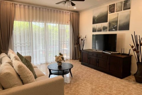 Chalet de 3 dormitorios en Phuket, Tailandia № 132738 - foto 10