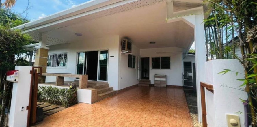 Chalet de 3 dormitorios en Phuket, Tailandia № 132738