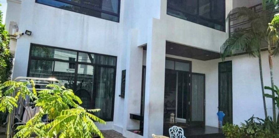 Chalet de 5 dormitorios en Khlong Toei, Bangkok, Tailandia № 132741