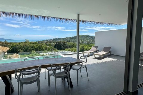Casa de 3 dormitorios en Ko Samui, Tailandia № 124802 - foto 17