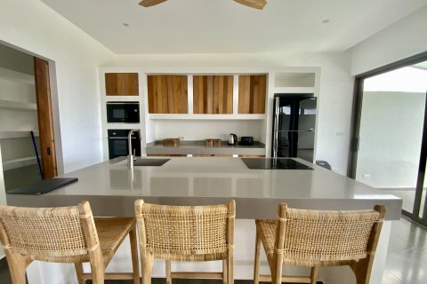 Casa de 3 dormitorios en Ko Samui, Tailandia № 124802 - foto 4