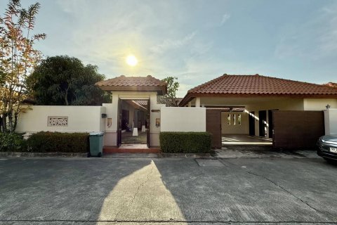 Haus in Bang Lamung, Thailand 3 Schlafzimmer № 120300